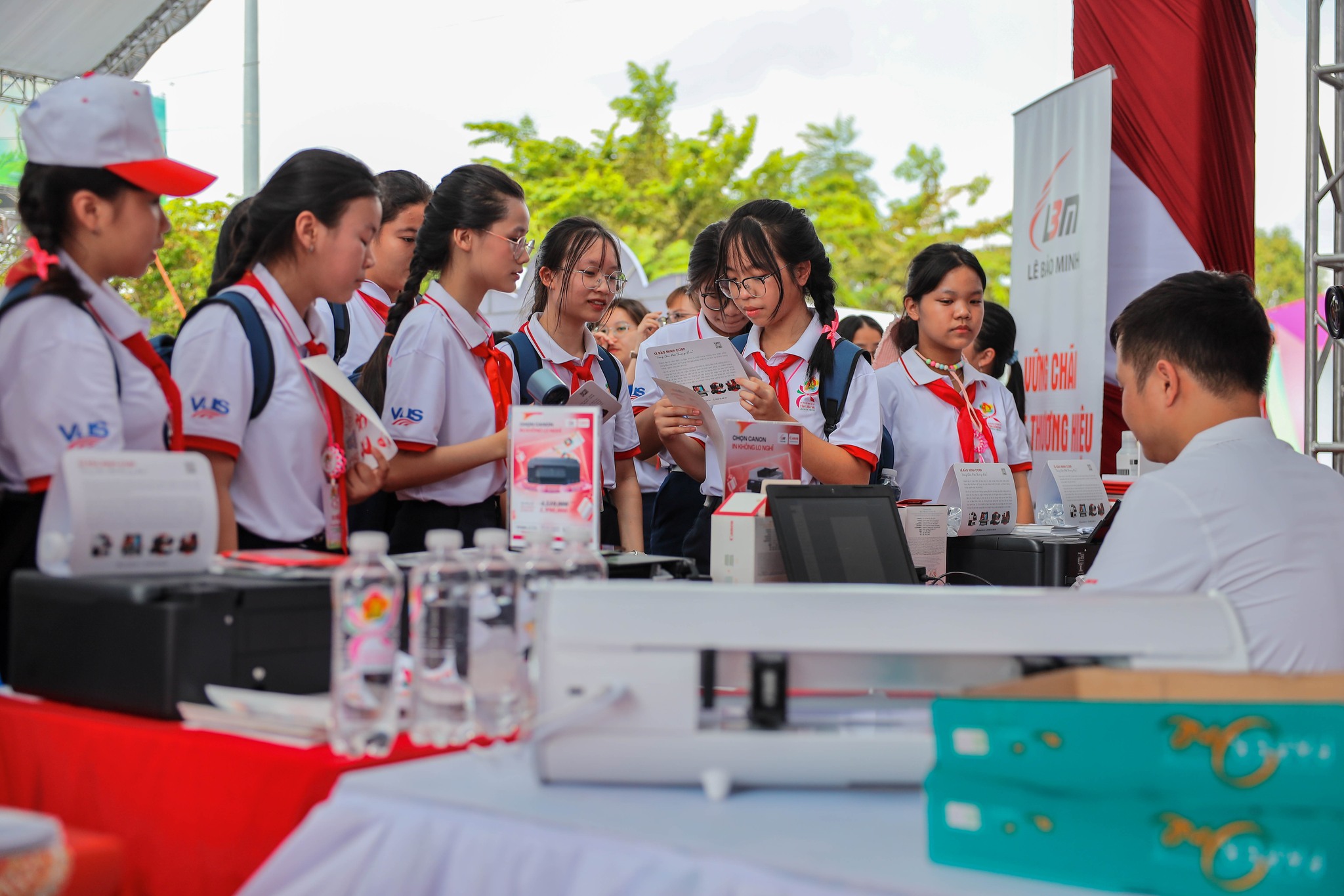[NEWS] LÊ BẢO MINH ĐỒNG HÀNH CÙNG ĐẠI HỘI CHÁU NGOAN BÁC HỒ TỈNH ĐỒNG NAI LẦN THỨ XIV NĂM 2025