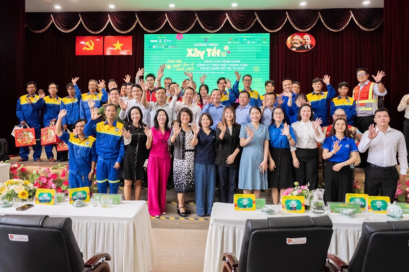 LÊ BẢO MINH ĐỒNG HÀNH CÙNG CHƯƠNG TRÌNH "XÂY TẾT 2026" TẠI CÔNG TY THOÁT NƯỚC ĐÔ THỊ TP HCM