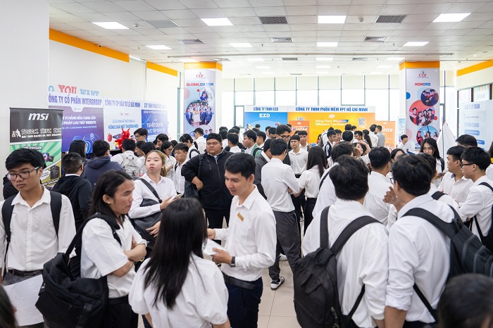 LÊ BẢO MINH ĐỒNG HÀNH CÙNG FIT CAREER DAY 2026 - KẾT NỐI CƠ HỘI CHO NHÂN LỰC CÔNG NGHỆ TƯƠNG LAI

