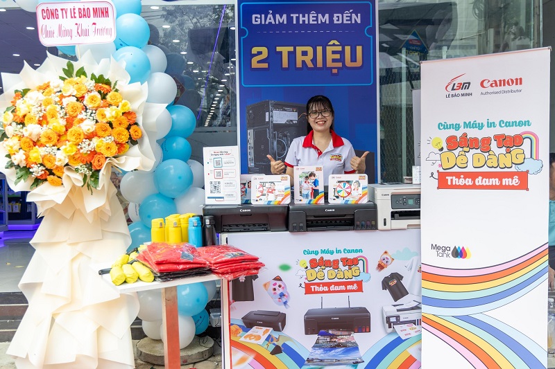 LÊ BẢO MINH ĐỒNG HÀNH CÙNG ĐỐI TÁC PHONG VŨ TẠI LỄ KHAI TRƯƠNG CHI NHÁNH PHAN RANG