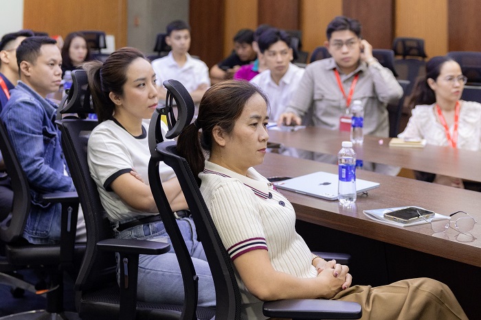 KHÓA HỌC KỸ NĂNG SƠ CỨU VÀ HỒI SỨC CƠ BẢN TỪ BỆNH VIỆN TIM TÂM ĐỨC CÙNG LÊ BẢO MINH