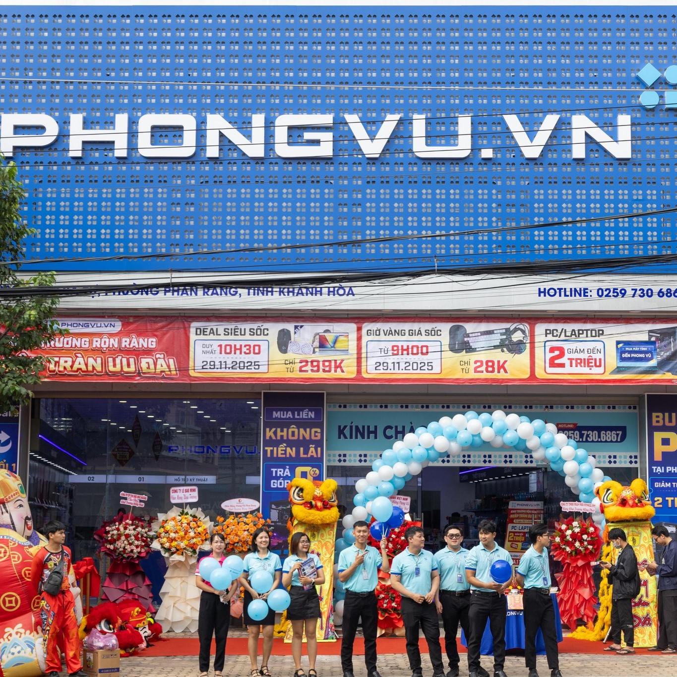 LÊ BẢO MINH ĐỒNG HÀNH CÙNG ĐỐI TÁC PHONG VŨ TẠI LỄ KHAI TRƯƠNG CHI NHÁNH PHAN RANG