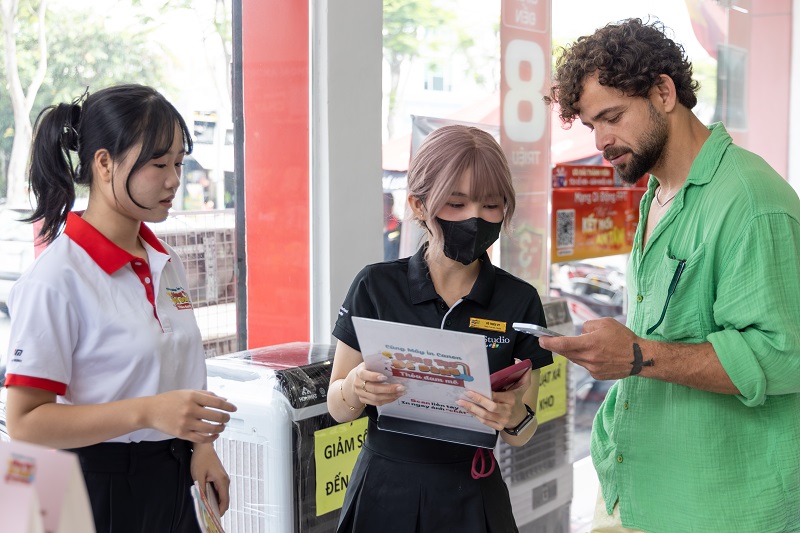 ROADSHOW LÊ BẢO MINH CÙNG FPT SHOP TRẦN NÃO