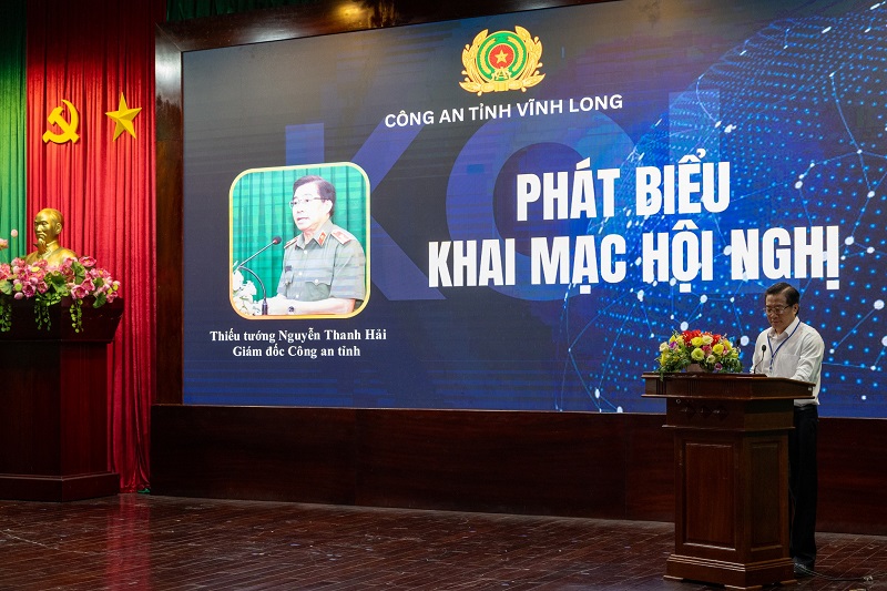 LÊ BẢO MINH ĐỒNG HÀNH CÙNG SỰ KIỆN "VĨNH LONG XANH - AN TOÀN NIỀM TIN SỐ"