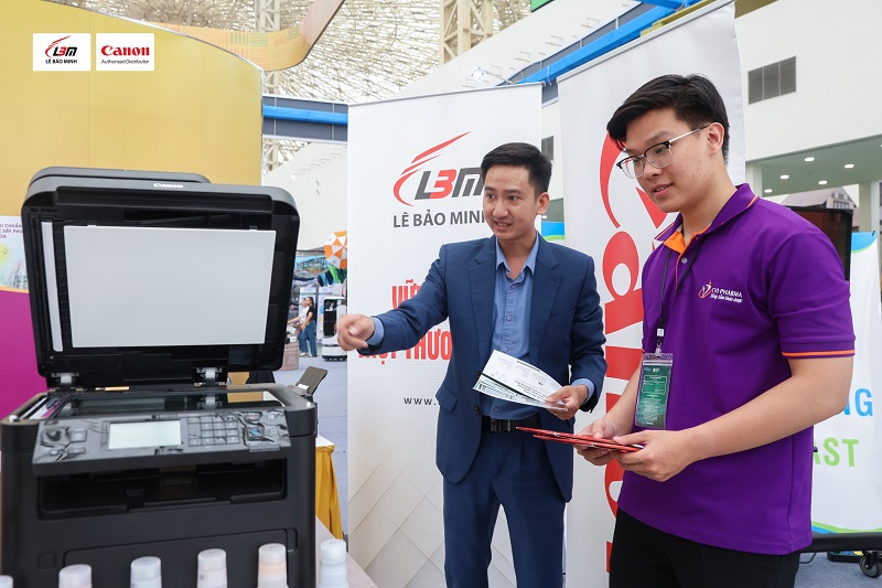 LÊ BẢO MINH TẠI HỘI CHỢ MÙA THU LẦN THỨ NHẤT 2025