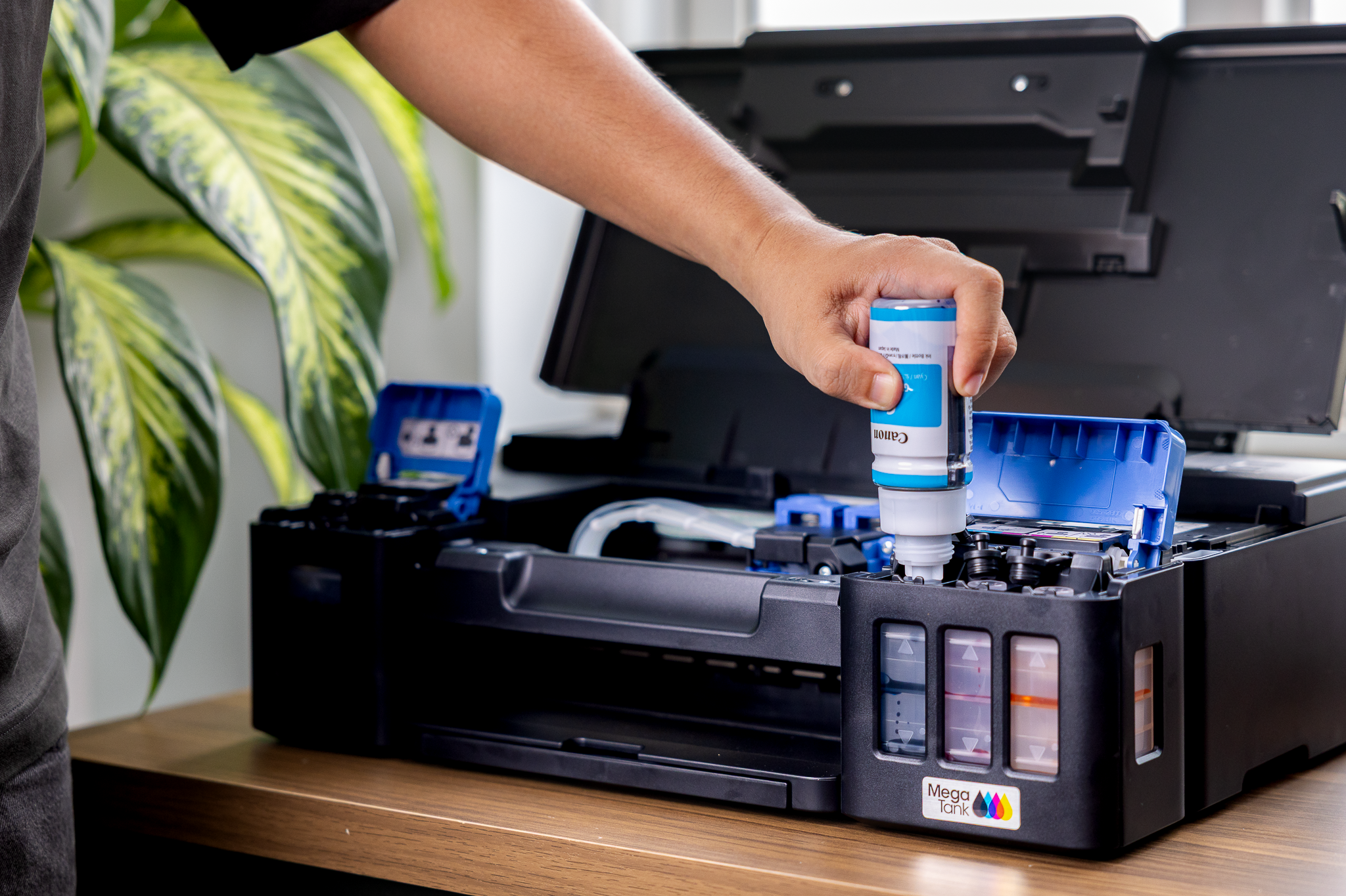 Thay mực miễn phí khi thuê máy in tại VNARental