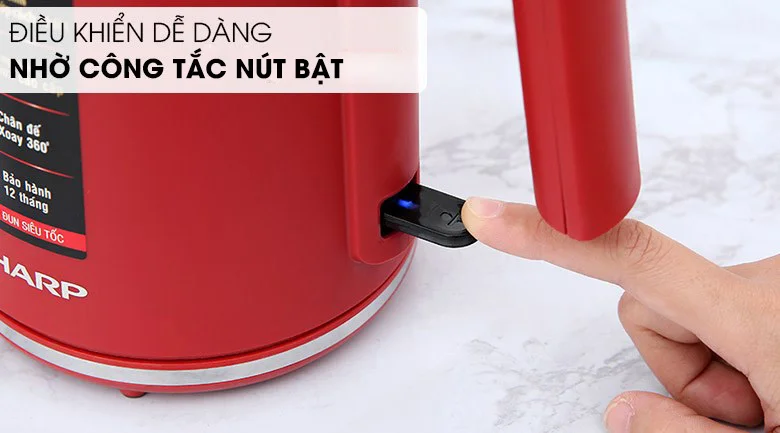 Tiện lợi với lưới lọc cặn và công tắc đèn báo
