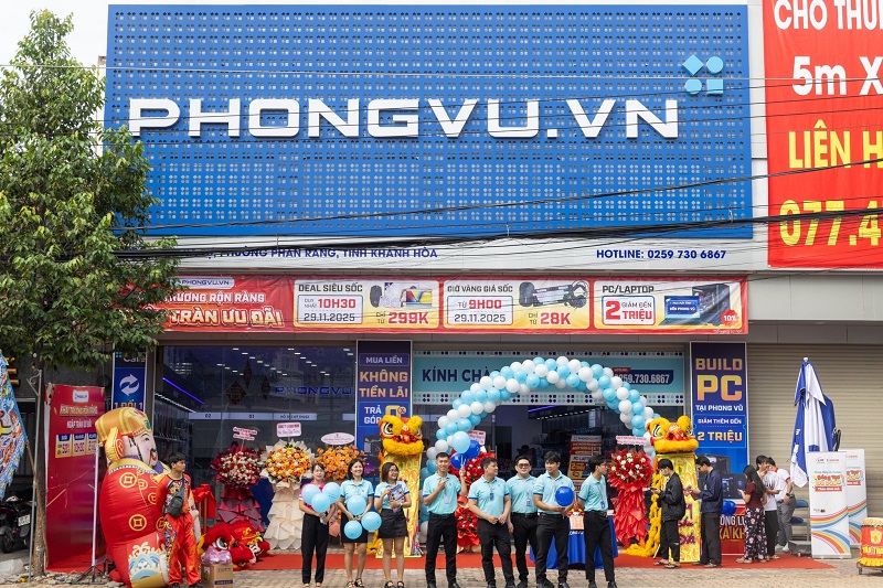 LÊ BẢO MINH ĐỒNG HÀNH CÙNG ĐỐI TÁC PHONG VŨ TẠI LỄ KHAI TRƯƠNG CHI NHÁNH PHAN RANG