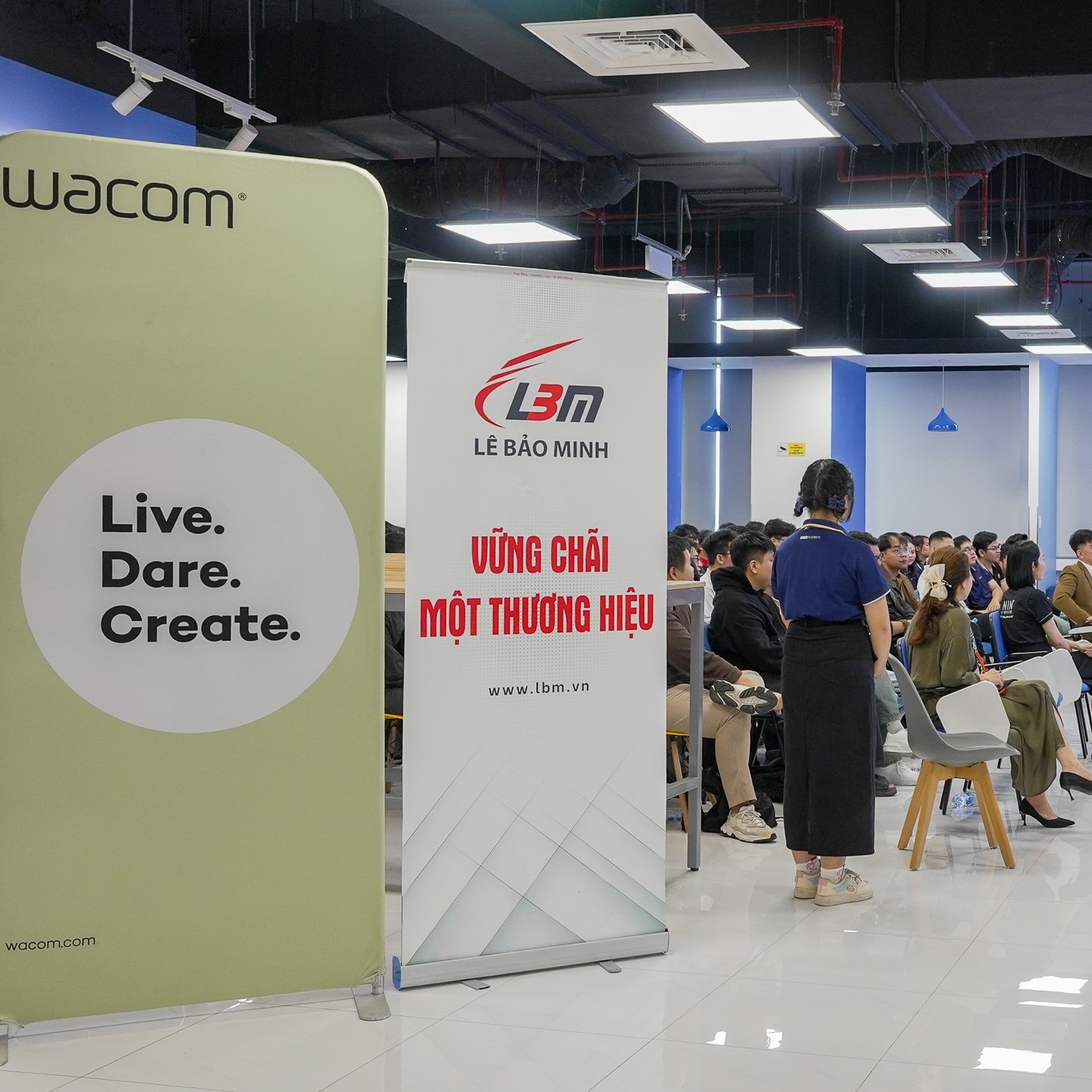 LÊ BẢO MINH TẠI SỰ KIỆN V-FUTURE CONNECT DAY