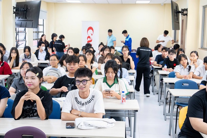 LÊ BẢO MINH ĐỒNG HÀNH CÙNG DNTU EXPERIENCE DAY 2026