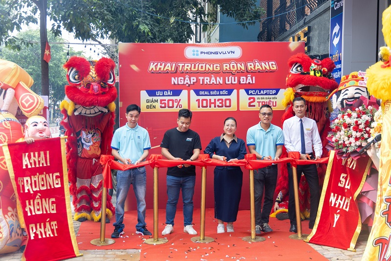 LÊ BẢO MINH ĐỒNG HÀNH CÙNG ĐỐI TÁC PHONG VŨ TẠI LỄ KHAI TRƯƠNG CHI NHÁNH PHAN RANG